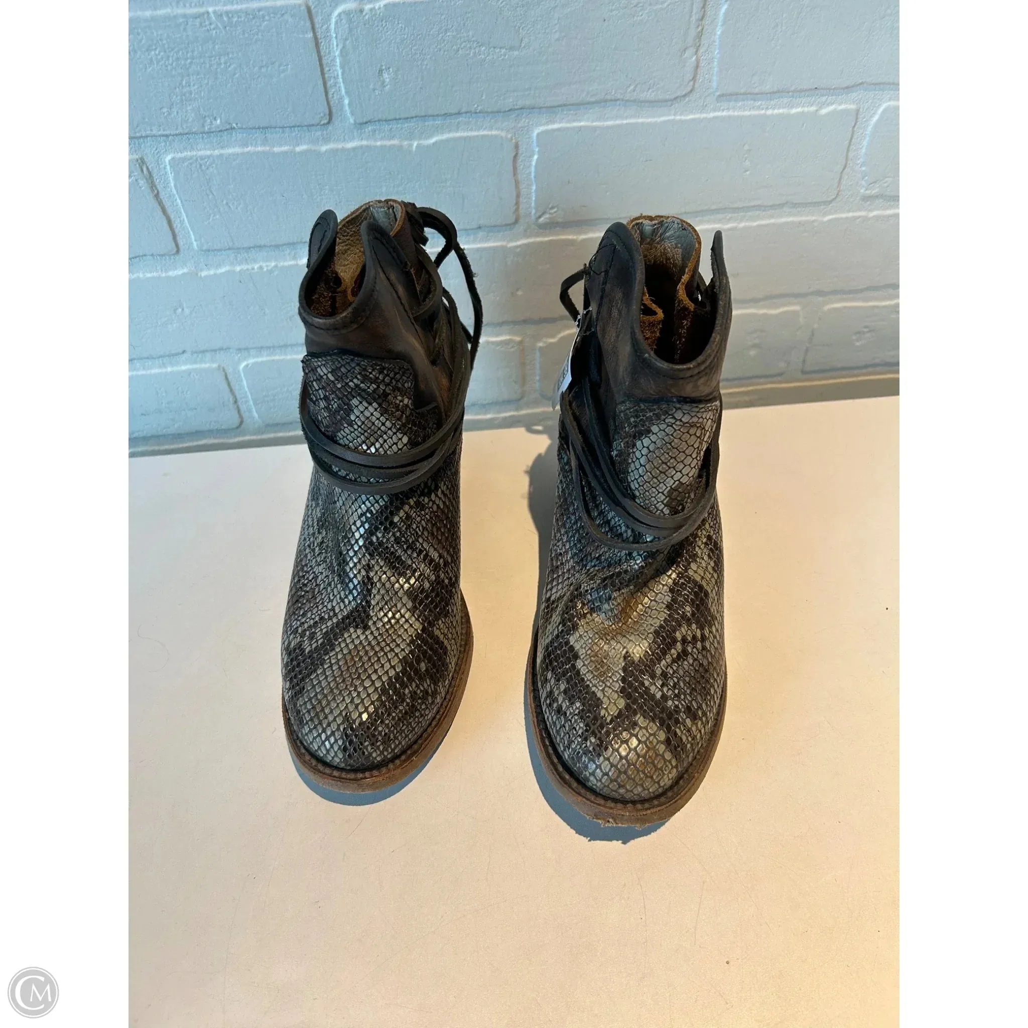 Boots Ankle Heels By Freebird In Brown & Grey, Size: 9