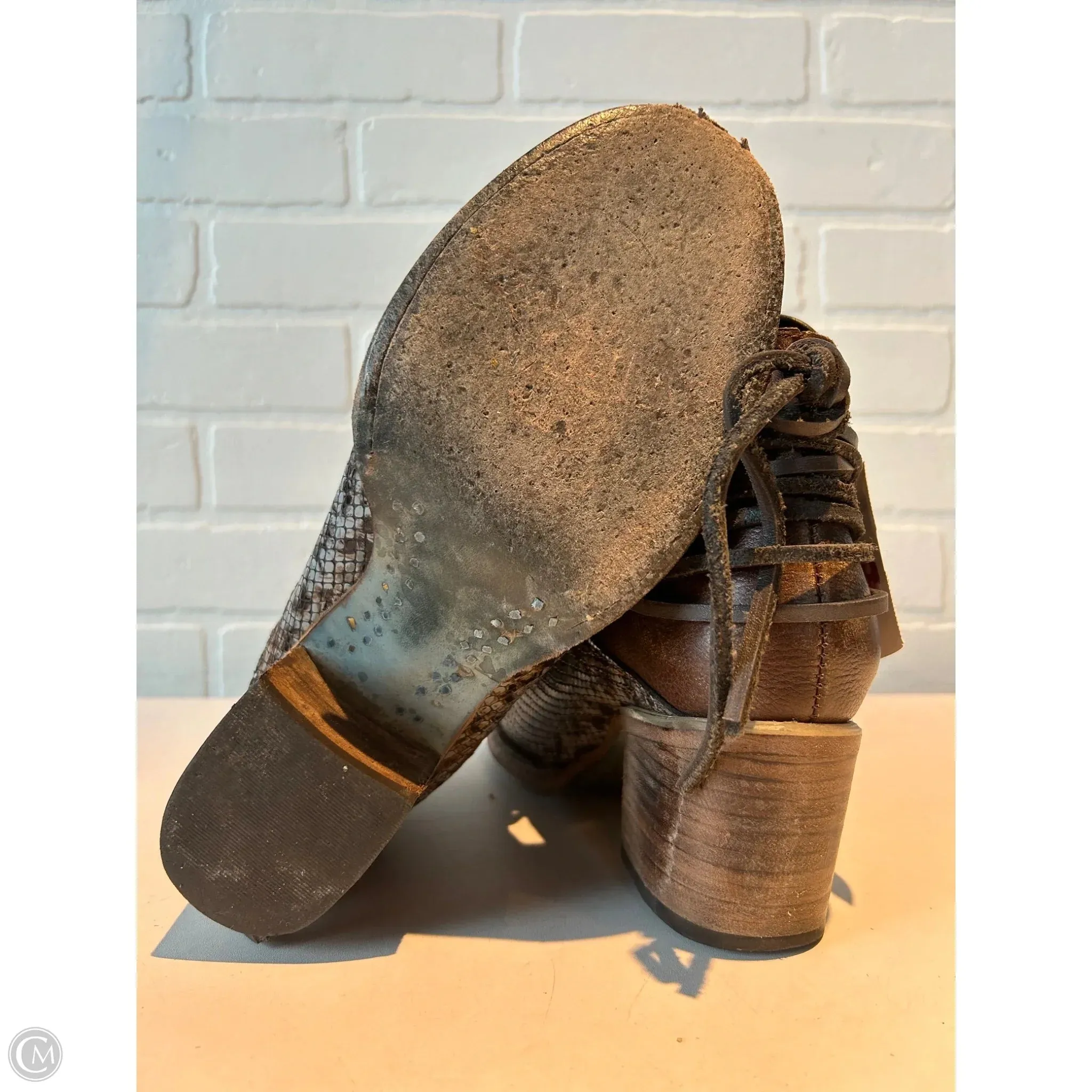 Boots Ankle Heels By Freebird In Brown & Grey, Size: 9