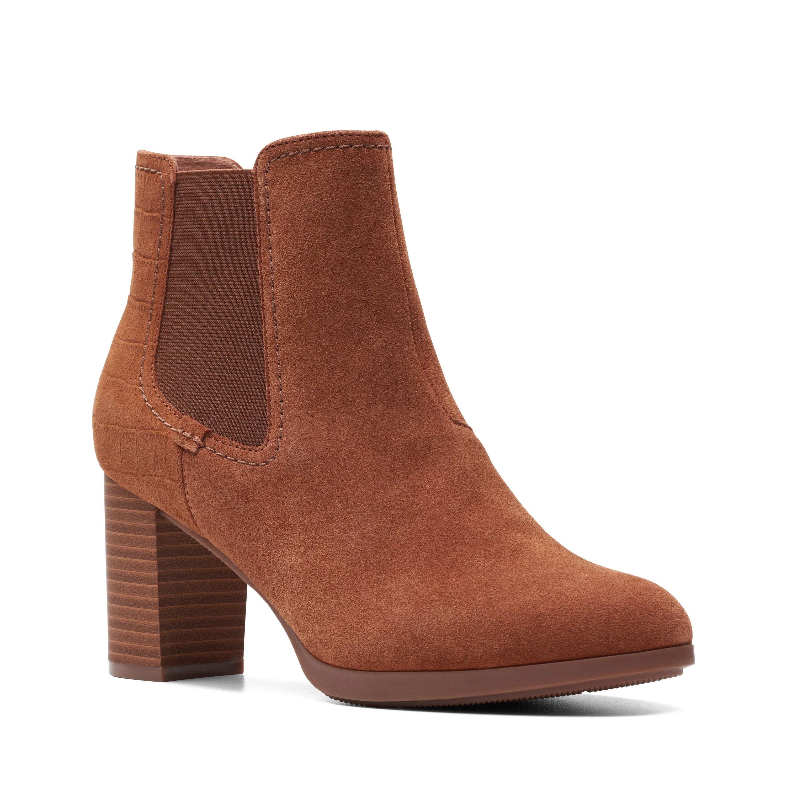 Clarks Bayla Rose in Brown Suede