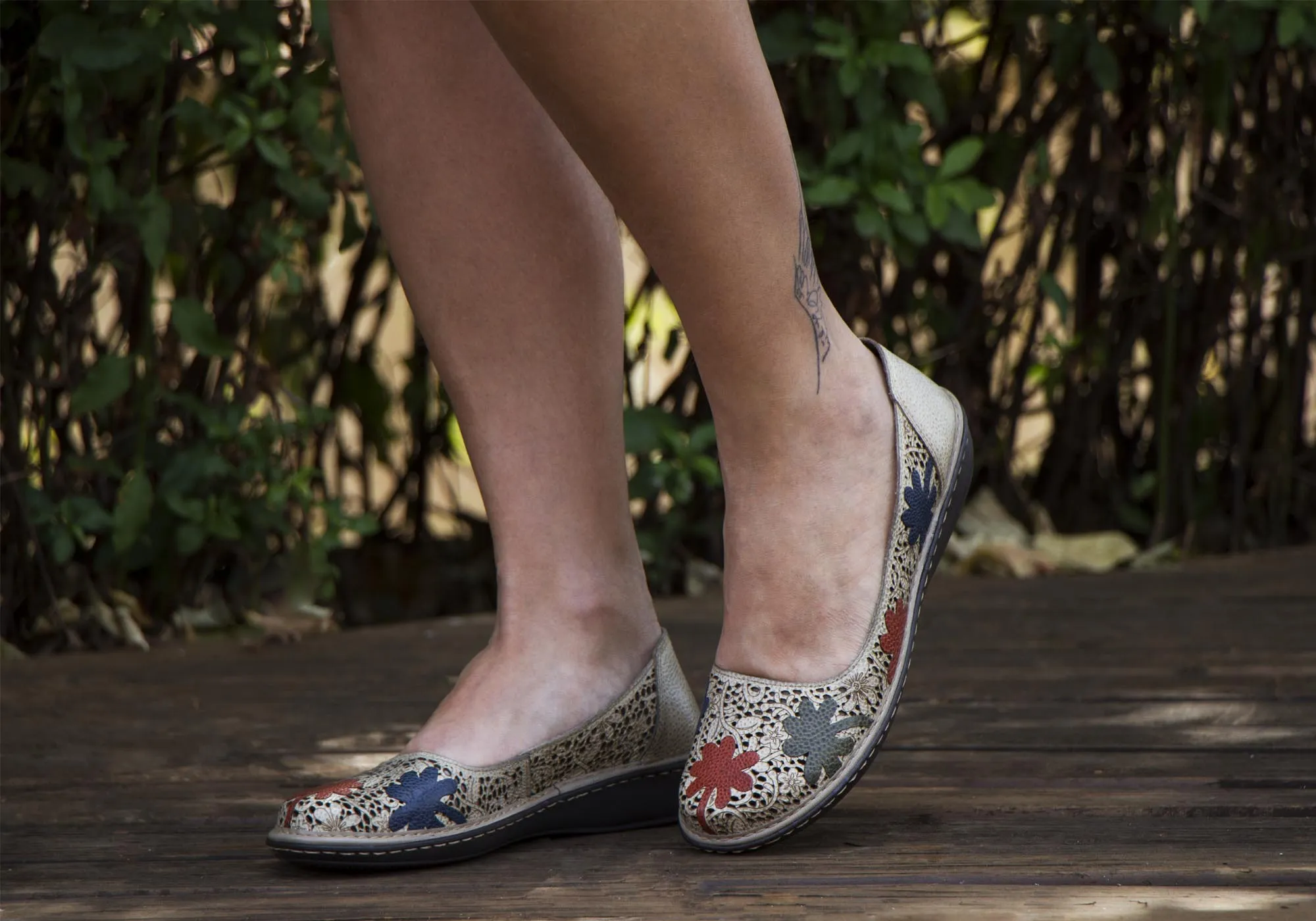 J Gean Poppy Womens Comfortable Leather Shoes Made In Brazil J Gean Shoes