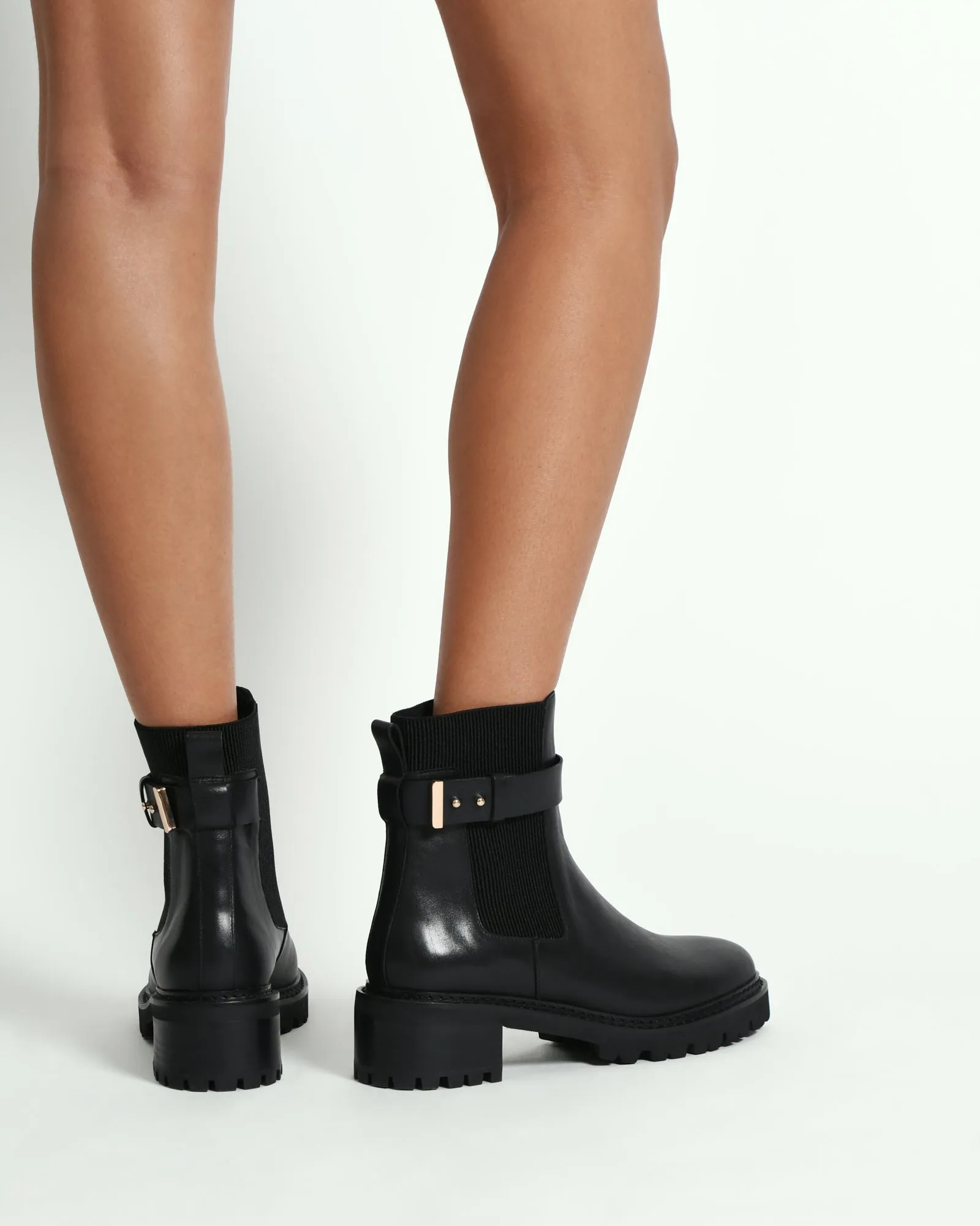 KIKO FLAT ANKLE BOOTS BLACK LEATHER