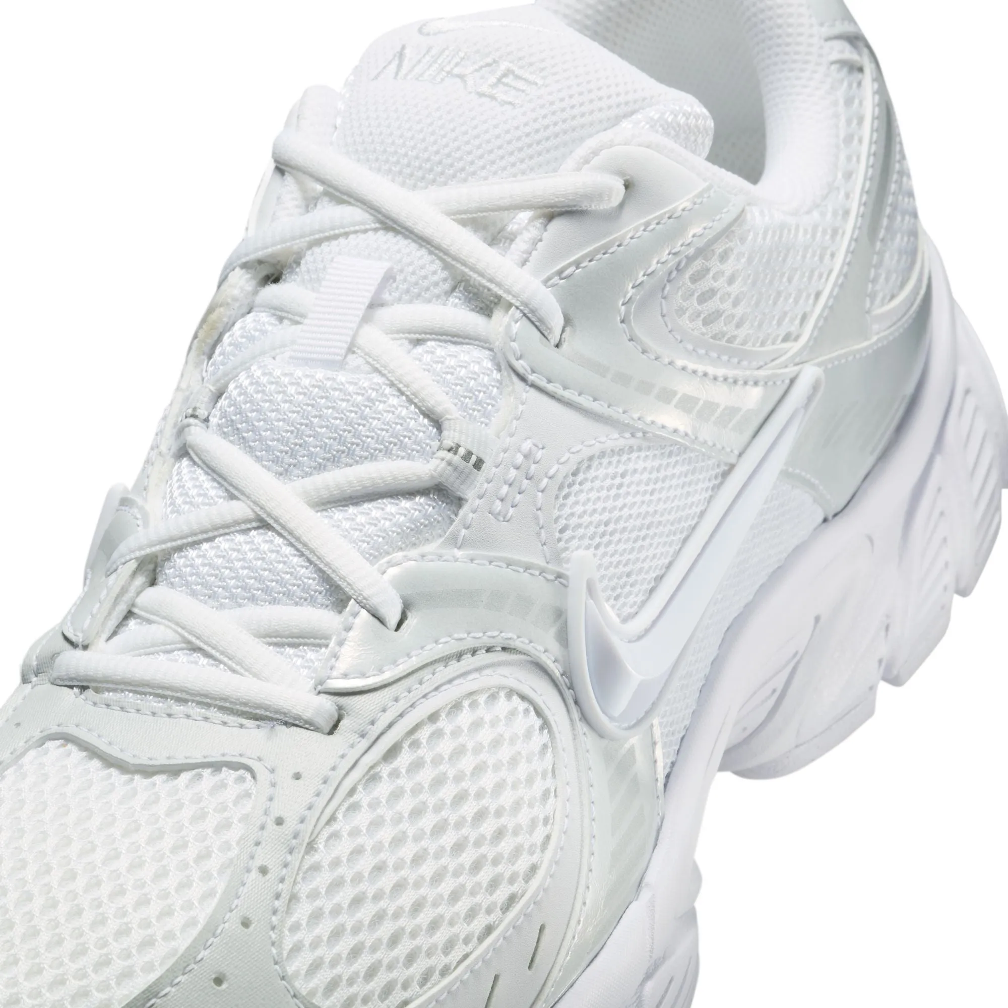 Nike V5 RNR White/white-black-metallic Silver HJ5228-101