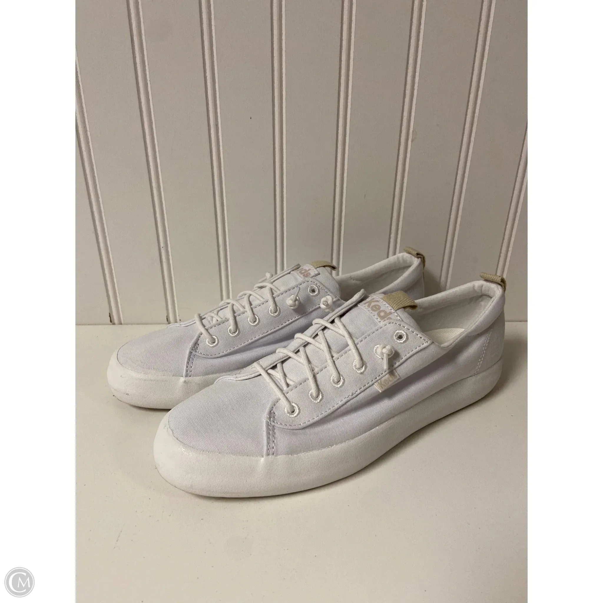 Shoes Sneakers By Keds In White, Size: 7.5